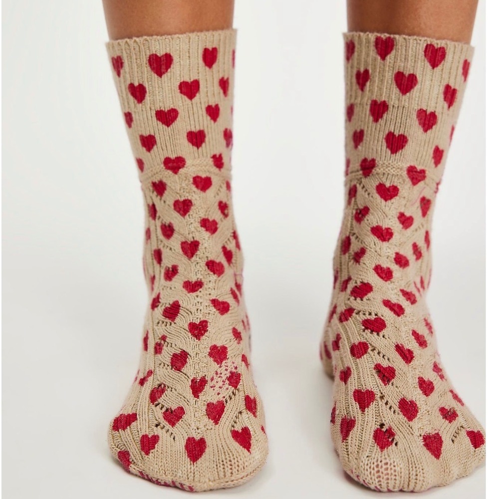 Magnolia Pearl RARE ♥️ Tiny Hearts ♥️ Lil' Dipper Knit Crew Socks NWT